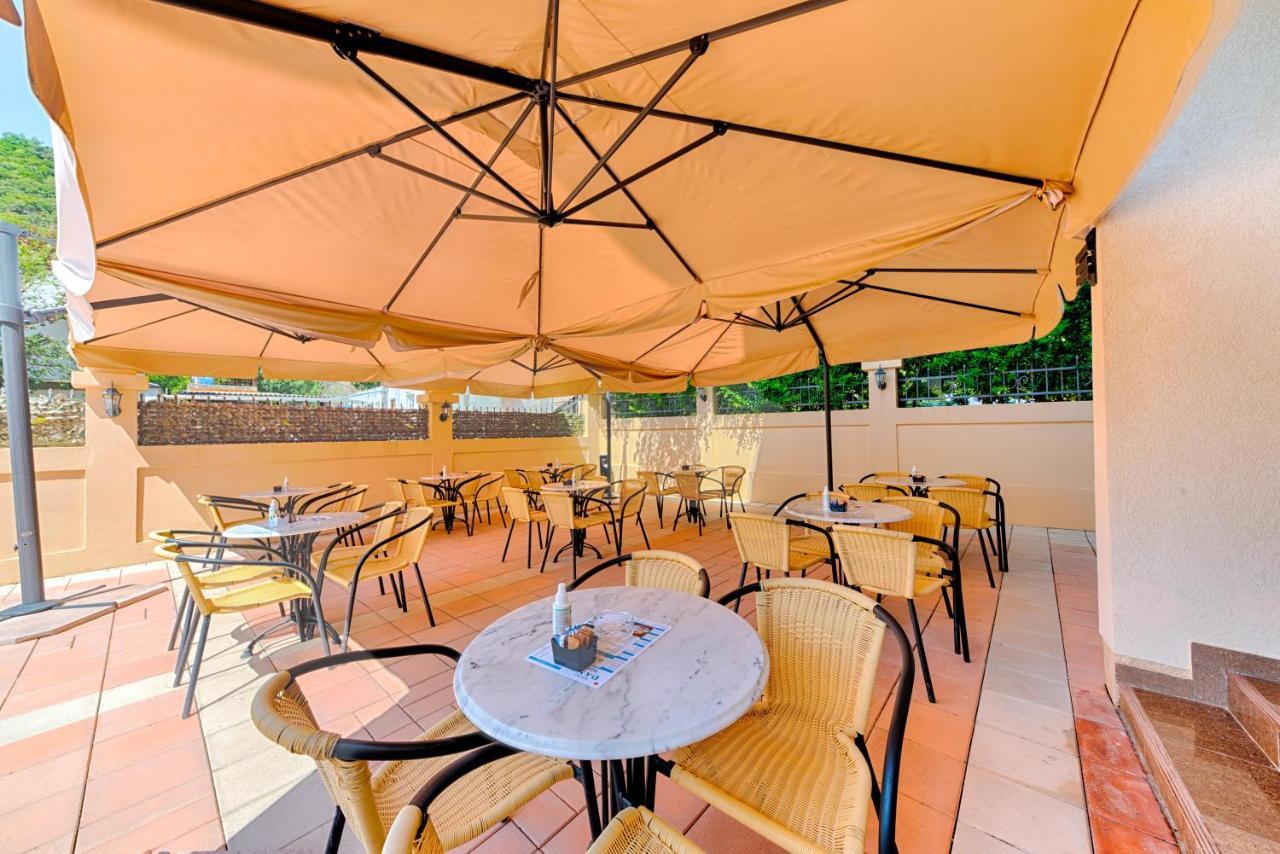 Hotel Dana Čanj Esterno foto